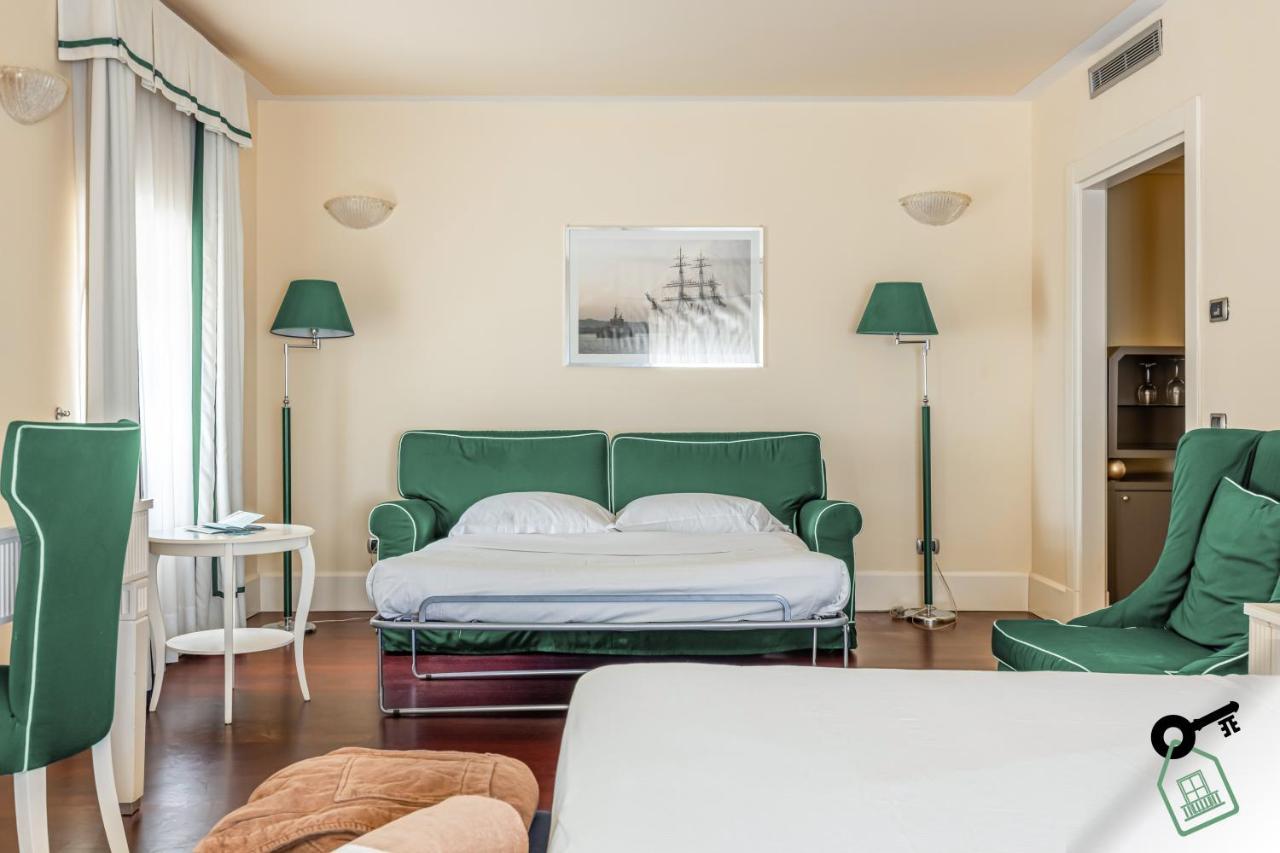 Hotel Rooms Livorno Exterior photo
